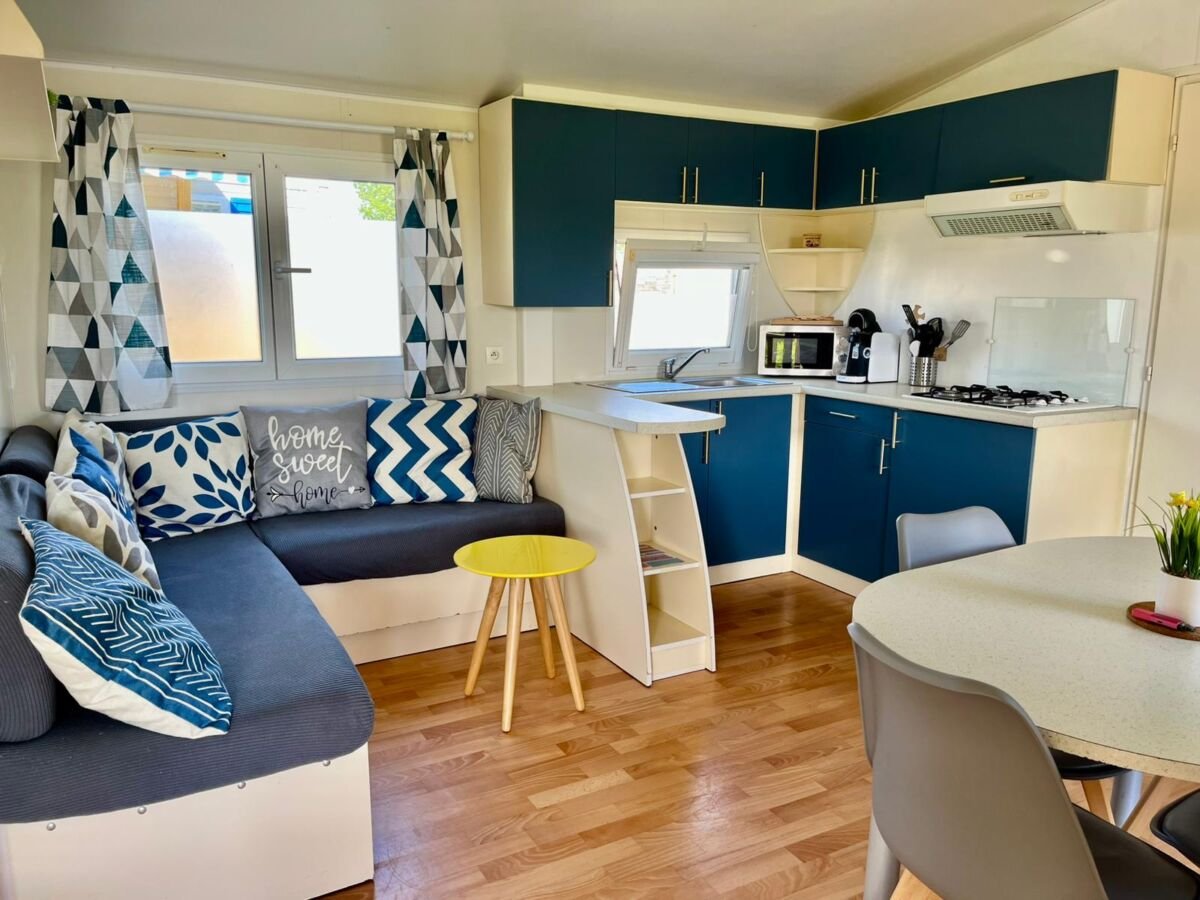 Salle_a_manger2_mobilhome55_camping_familial