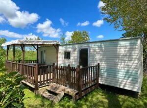 Mobilhome30_economique_jolie_vue_camping_obeaulaurier