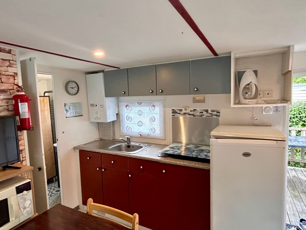 Cuisine_mobilhome52_obeaulaurier_familial