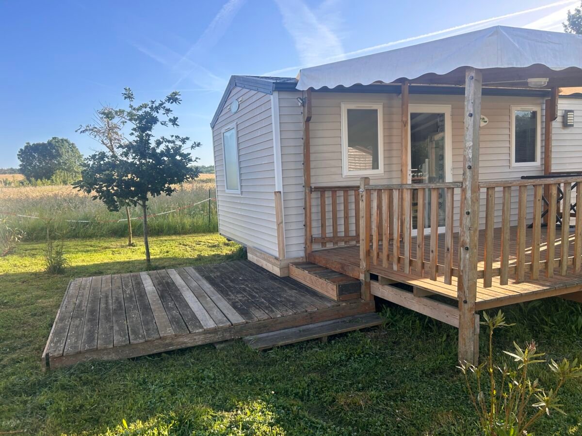 Deuxième_terrasse_mobilhome_medium80_obeaulaurier
