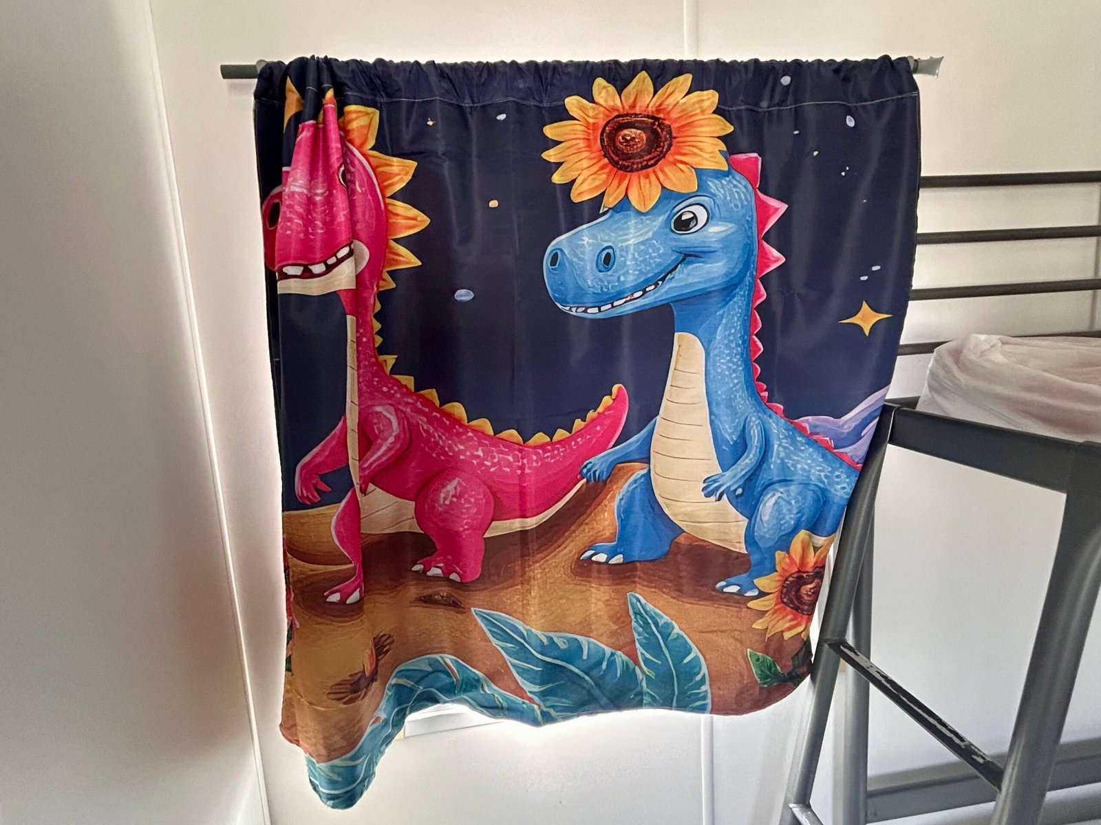 Rideaux_chambre_enfants_mh67_camping_obeaulaurier