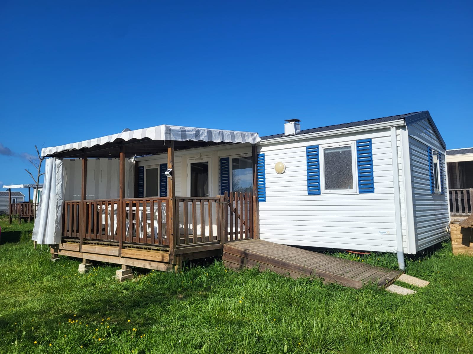 Exterieur_mobilhome70