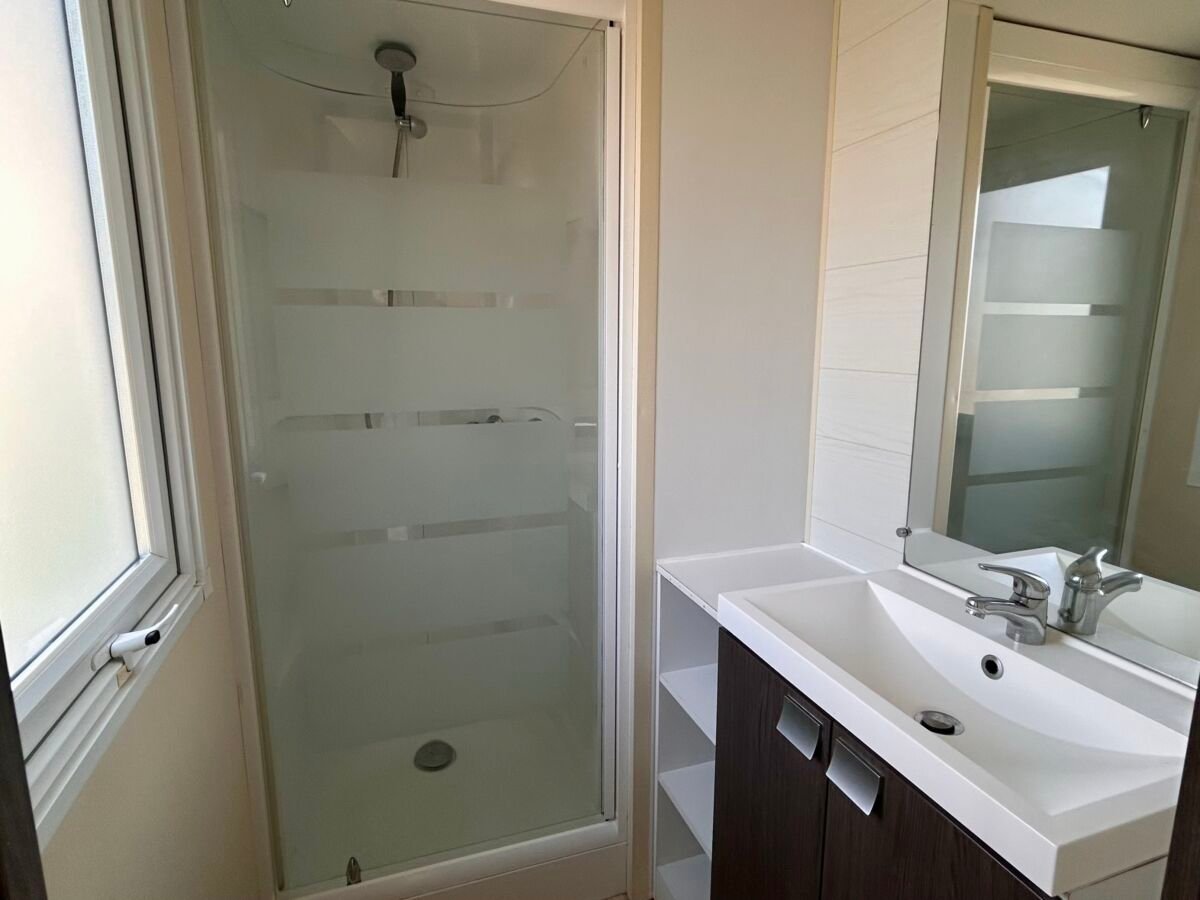 Salle_de_bain_mobilhome_82_camping_vendée_nature