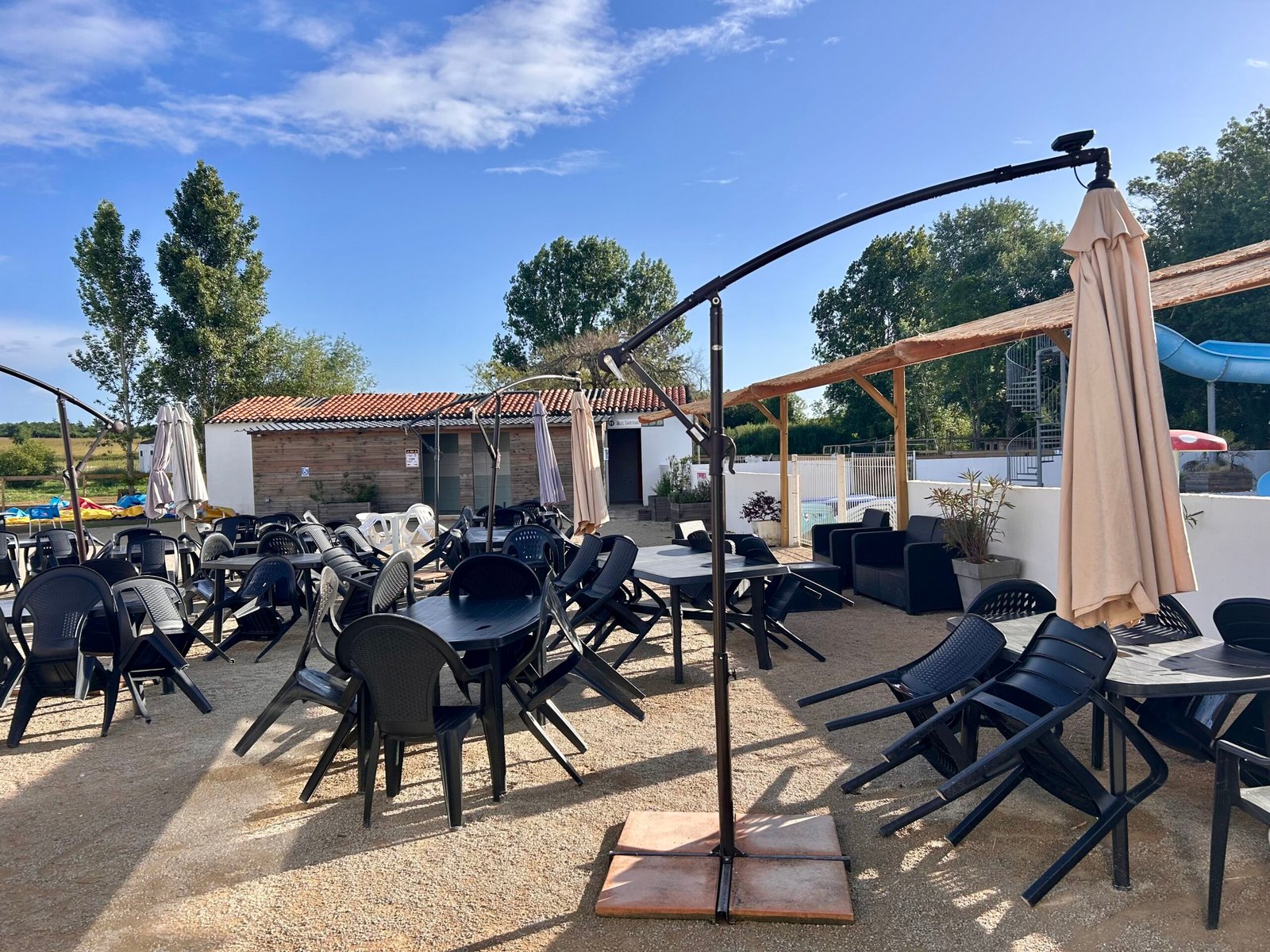 Terrasse_camping_obeaulaurier